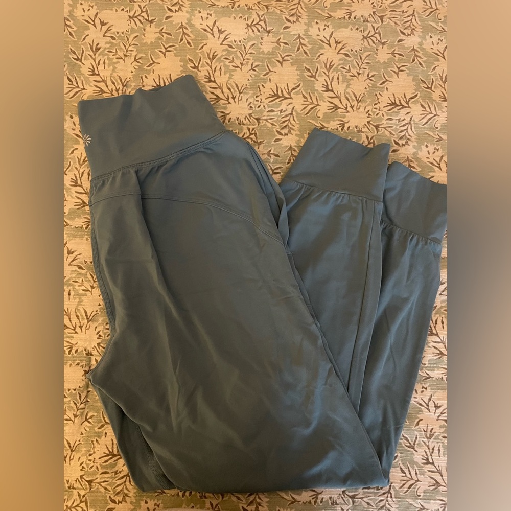 Athleta Salutation Joggers